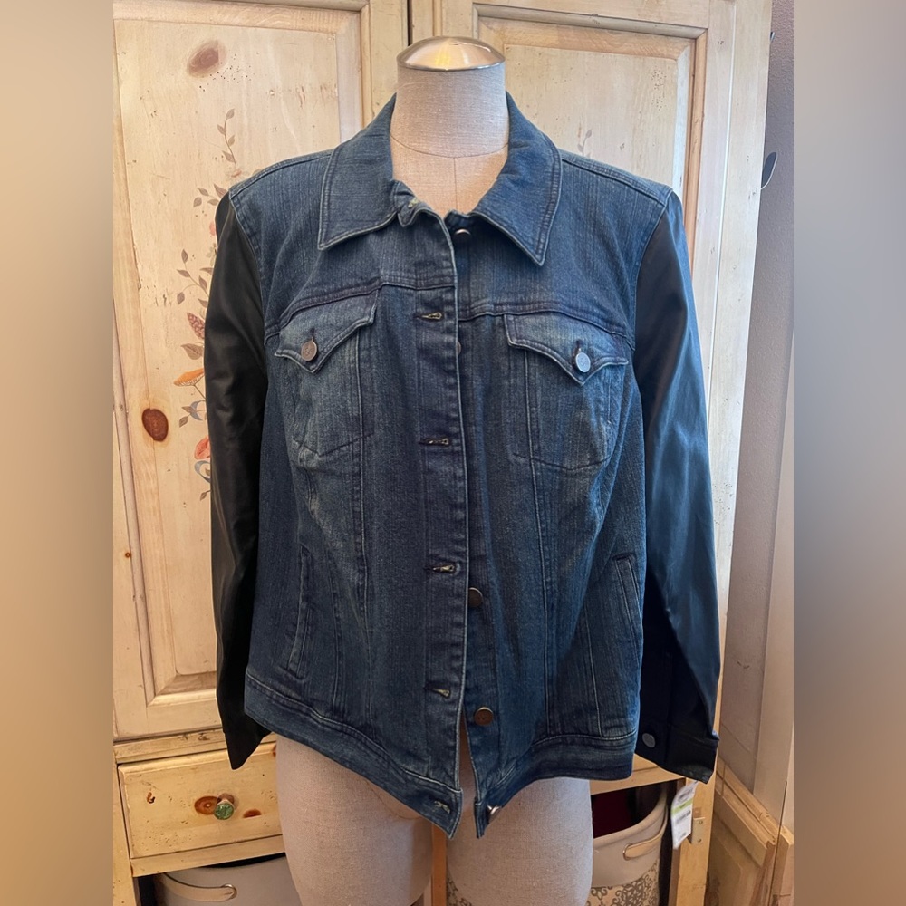 Style & Co Women’s denim and leather jacket 2x